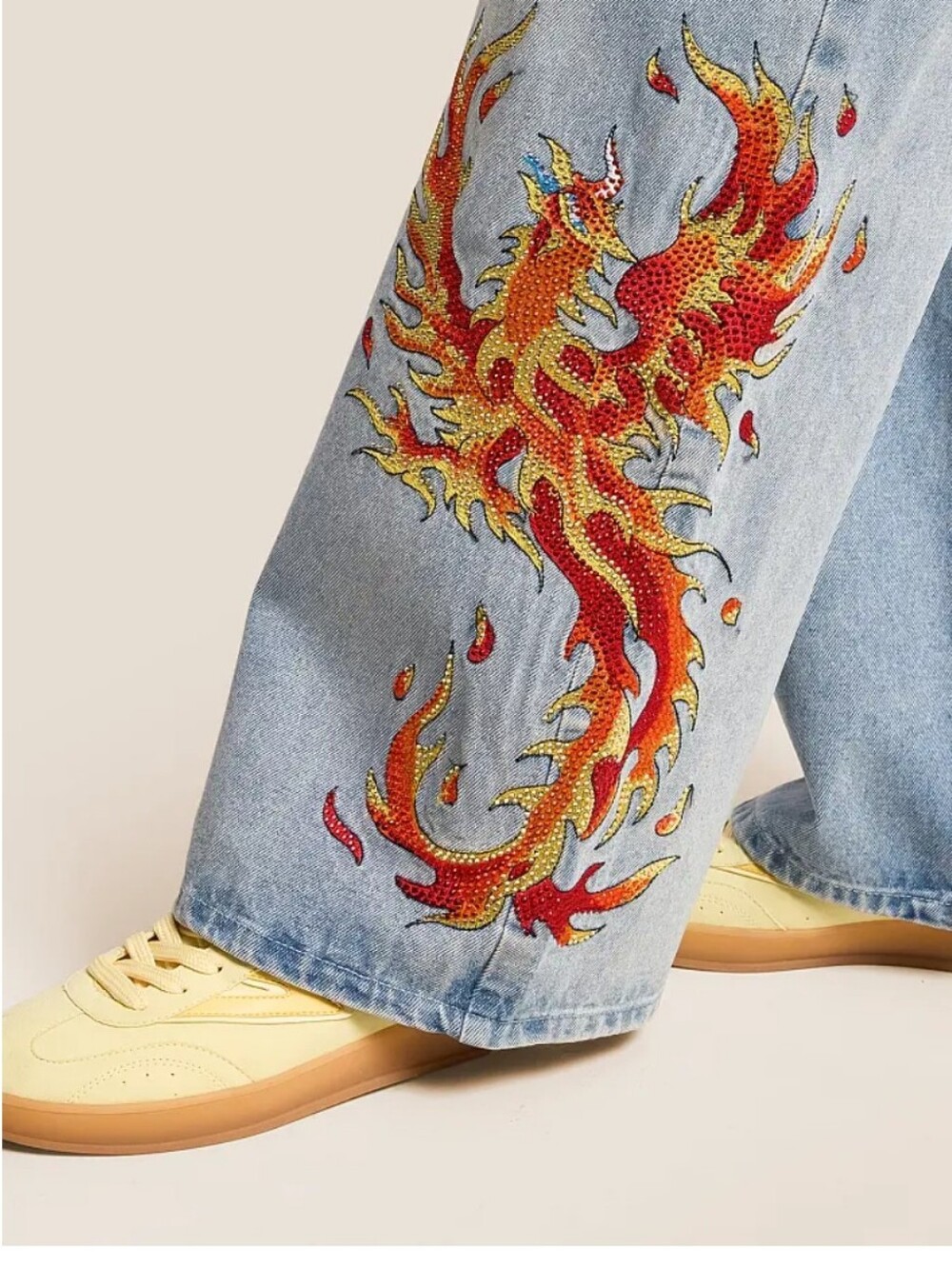 Ed HARDY New
Rhinestone Baggy Wide Leg Jean - Picture 5 of 7
